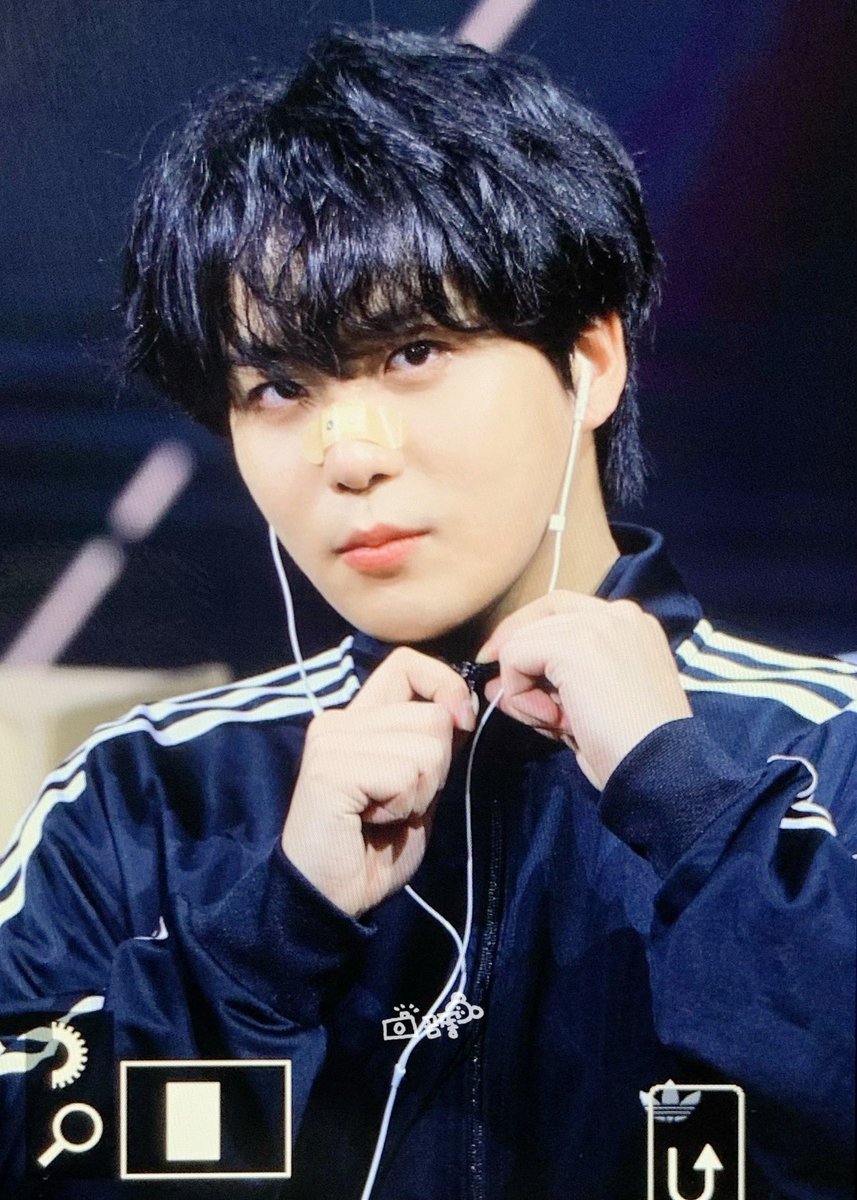 DelightJH_'s tweet photo. 241218 😍
#에이티즈 #종호 #최종호 #ATEEZ #JONGHO #ジョンホ https://t.co/PR3qOIJxUD