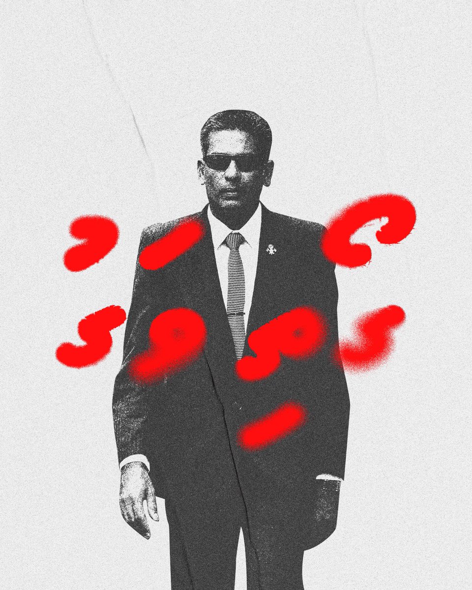 charly_thuthu's tweet photo. ރައްޔިތުން ކަނުބަނދެ 50 ގޯތި ހައްގުނޫން މީހުންނަށް ވަގަށް ވިއްކާލާ 406 މިލިއަން ކާލި ބޮޑު ވަގު!

މިހާރުން މިހާރަށް @FaZuLRaShYd ވަކިކުރުމަށް @MMuizzu އަށް ގޮވާލަން!

#GoathiVagu https://t.co/roqBmONJhH