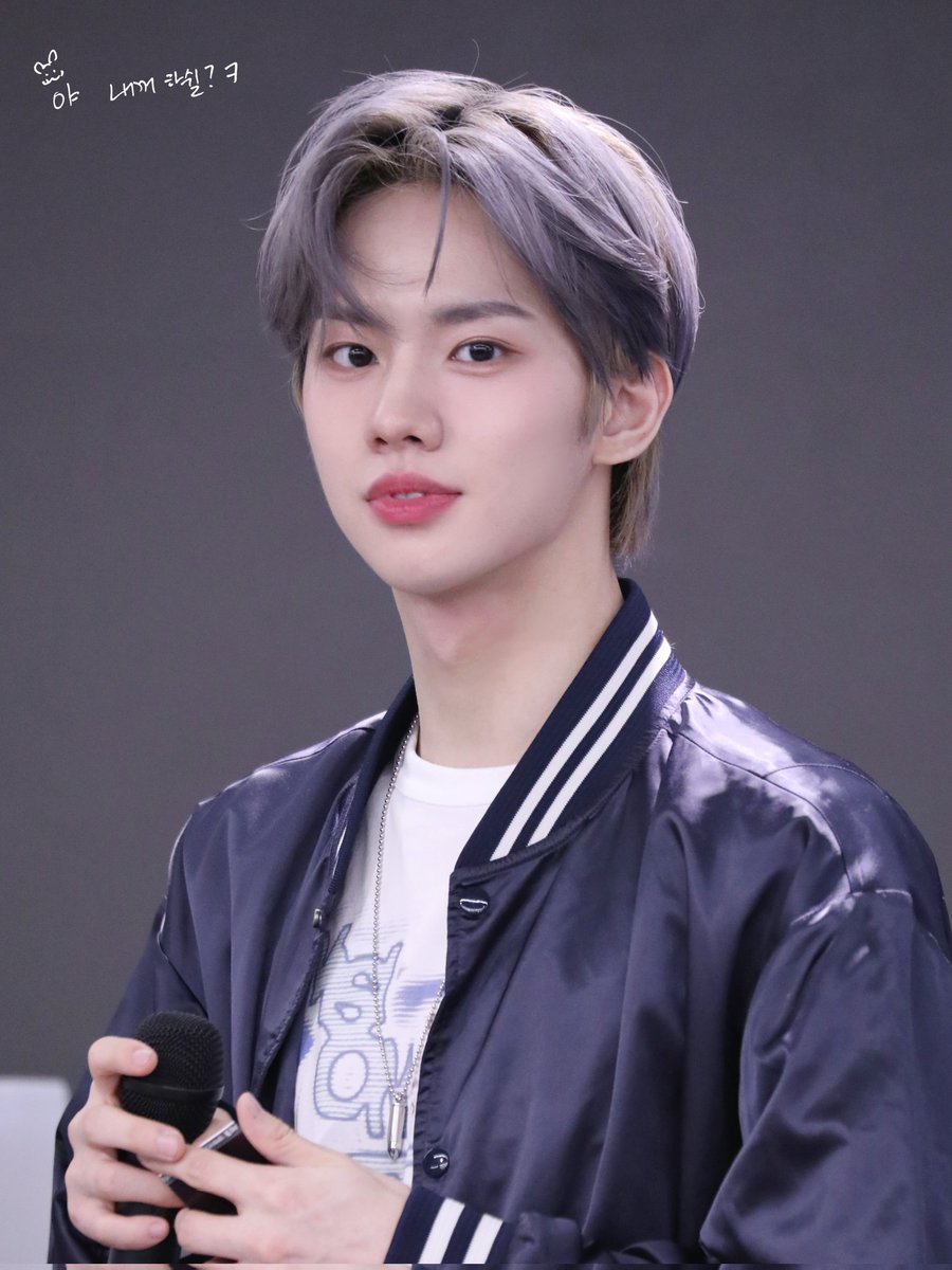240610 케타포
D-1 💘

#To_geek_boy_From_Gem
#MCND #엠씨엔디 #윈 #WIN #준혁 #방준혁 #JUNHYUK <a href="/McndOfficial_/">MCND_official</a>