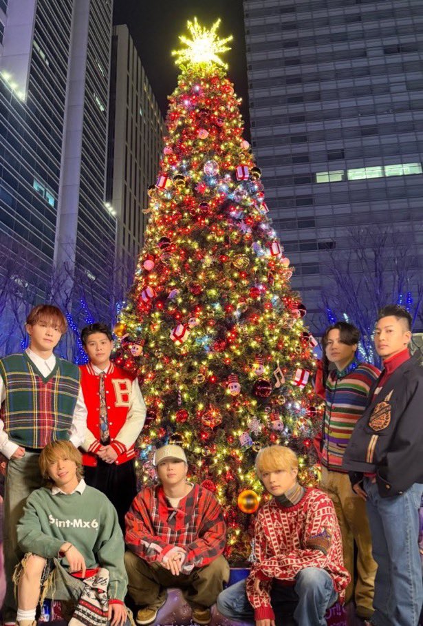 chokobis_besty's tweet photo. 私もトナカイ遊びしたい！
いいね押したらトナカイ出るとか…💓
教えてね〜🎄

 #HAPPYHOLIDAYS https://t.co/FjhqCO7UnB
