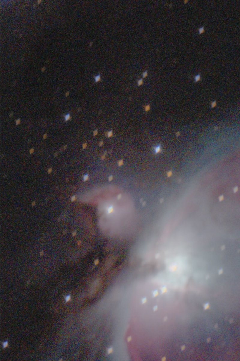 DimLightChaser's tweet photo. Those ARE NOT diffraction spikes!

Despite it is the latest-designed and brand-new lens, the alighment is still super poor.  Therefore, I will never buy another cheap "mirror" lens for astrophotography.

Gear: Tokina 500mm f/8 mirror https://t.co/3DkB4Jn3xf