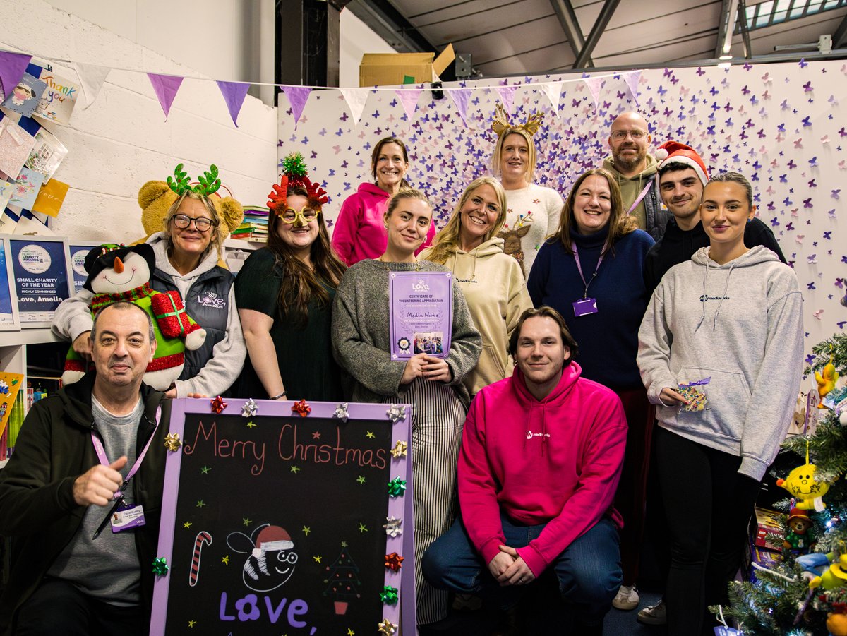 As we reflect on a successful year, we’re proud to give back in a way that aligns with our values.

We’re honoured to contribute to <a href="/LoveAmelia8/">Love, Amelia</a>'s  impactful work.

Read more on our website: mediaworks.pulse.ly/bufghpmfiu

#SeasonOfGiving #LoveAmelia #Community