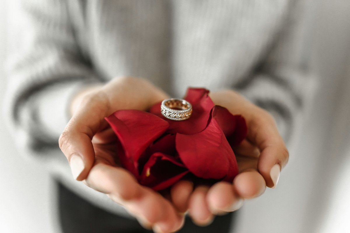 Popping the question this holiday season? Learn about InsuraMatch’s options for jewelry insurance by giving us a call at 844-232-2700 or getting a quote online here: insuramatch.com/quote/jewelry
