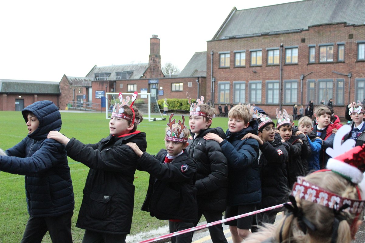 BoltonSch's tweet photo. Pupils from #BoltonSch Primary Division took part in a #ReindeerDash to raise vital funds for @BoltonHospice

A fantastic start to the last day of term, pupils got into the festive spirit singing x-mas songs as they walked around the grounds. Well done everyone!

#BoltonGiving https://t.co/8ggawhLmrA