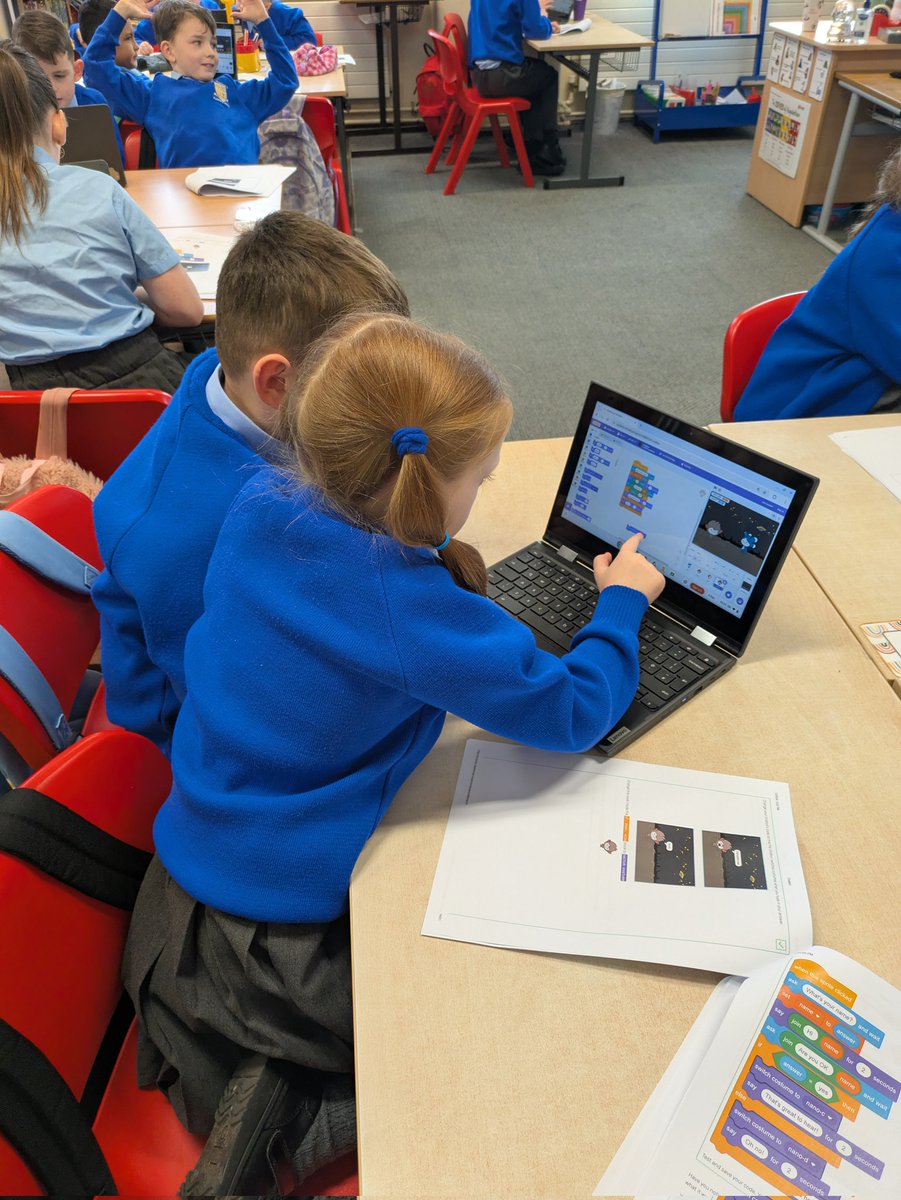 mulgrew_ciara's tweet image. Great to see the happy faces @teresa_belfast as pupils enjoyed their last #TimeToCode session of this year! Huge thanks to our amazing #EY #volunteers for making this happen! Let's activate those brains & get pupils excited about #Coding! @bitcni ❤️💻❤️
