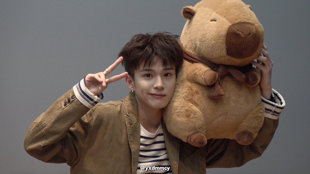 나는 진짜 살면서 이렇게 기니 같은 기니 처음봐