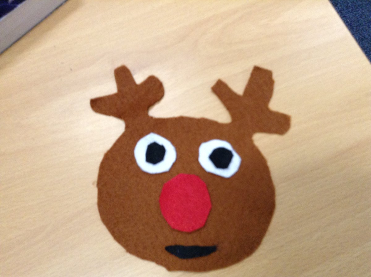 latimerprimary's tweet photo. Part 1 - It's beginning to look a lot like Christmas.... we have had great fun this morning making our Christmas cards and singing Christmas songs. #4LV #Christmasiscoming #Rudolphtherednosereindeer https://t.co/j3fyIhE9MA
