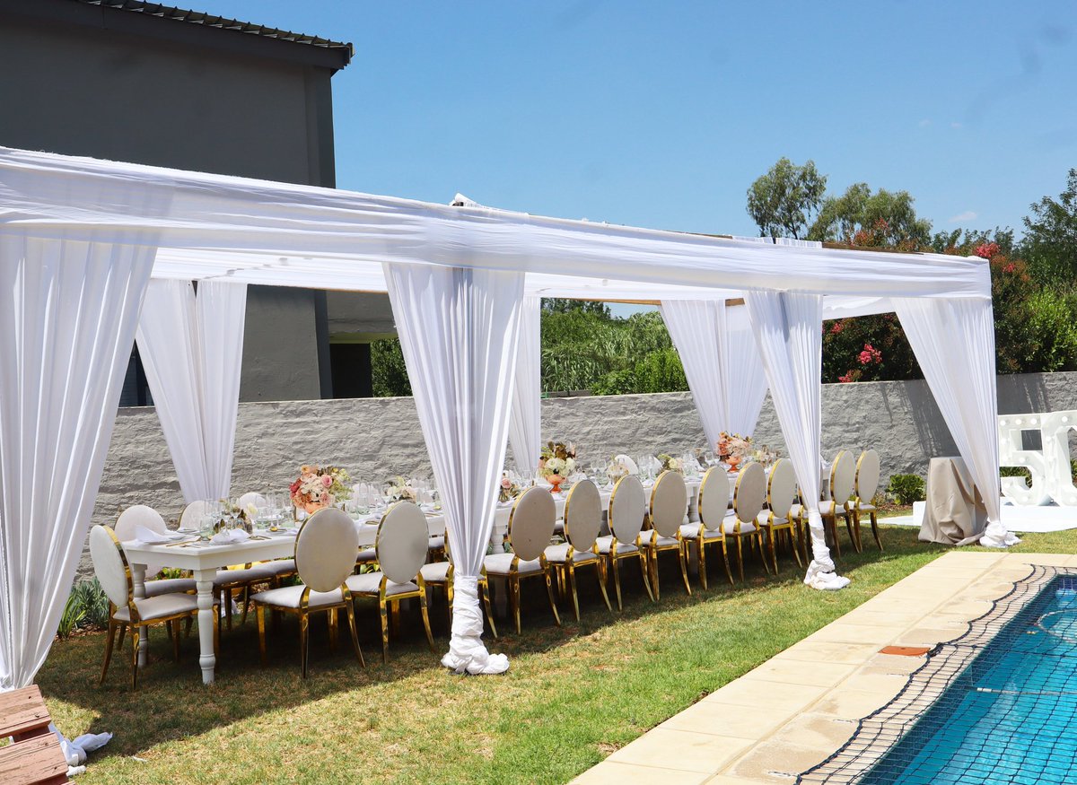 Mabird_decor's tweet photo. Beautiful formal dining setup for a 50th birthday family lunch 🌸

#cabanatent #centurioneventplanner #centurionevents #weddingplanner #rosegoldtabledecor #pretoriaeventsplanner #johannesburgeventplanner #backyardtablescape #mabirddecor https://t.co/O0Ku3OAcBQ