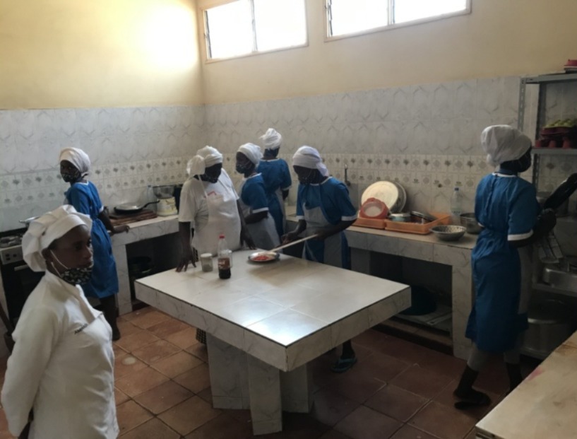 La regió de Pikine (Senegal) ha rebut diversos projectes de la cooperació de Terrassa en els darrers 25 anys. Ara s'ha avaluat l'impacte i s'han traslladat a les entitats els aprenentatges que han de servir per millorar el futur treball a la zona.