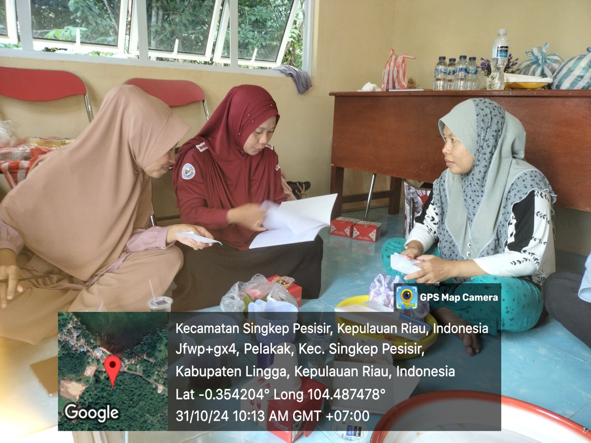 MegaTania17's tweet photo. Kamis (31/10) Mega Tania, Luhkan Kab Lingga, melaporkan Produksi stik rumput laut Poklahsar Murni Dewi Indah Ds Pelakak, bln September 2024 sebesar 6 kg harga jual 75000/kg  #GiatLuhkanSatminkalMedan #Lingga #Produksi
@bppsdm_bp3medan
@pusluhkp
@pusluh_bppsdm
@bpblbatam https://t.co/XapOAwrCog