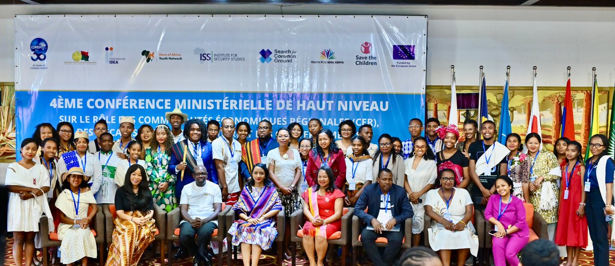 Lav. Oluoch from <a href="/SFCG_/">Search for Common Ground</a>  represented #AUEUYouthVoicesLab at the #4thHLMC2024 🏆

"To the #YoungPeaceBuilders, you are not only stakeholders in these discussions but essential architects to the solutions the region seeks." <a href="/oluoch_lavina/">Lavina oluoch</a>, during her closing remarks

#YVL_Newsroom