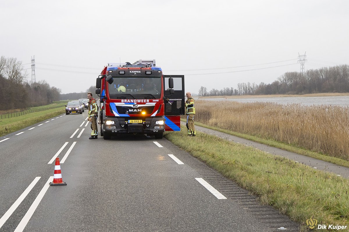 P 1 BMD-02 Persoon te water Drontermeer 50m 041412 041431 #hulpdiensten