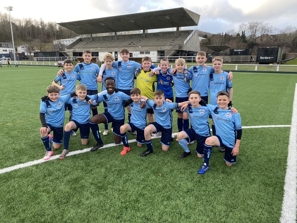 SASB_PE's tweet image. 🚨 S1 Football Result 🚨
A Scottish Cup away day ended in victory for our S1 squad. Winning 3-2 at Galashiels Academy.
Goals:
Currie ⚽️
Nicol ⚽️
Langan ⚽️
MoTM: Lamine Condé 🏆