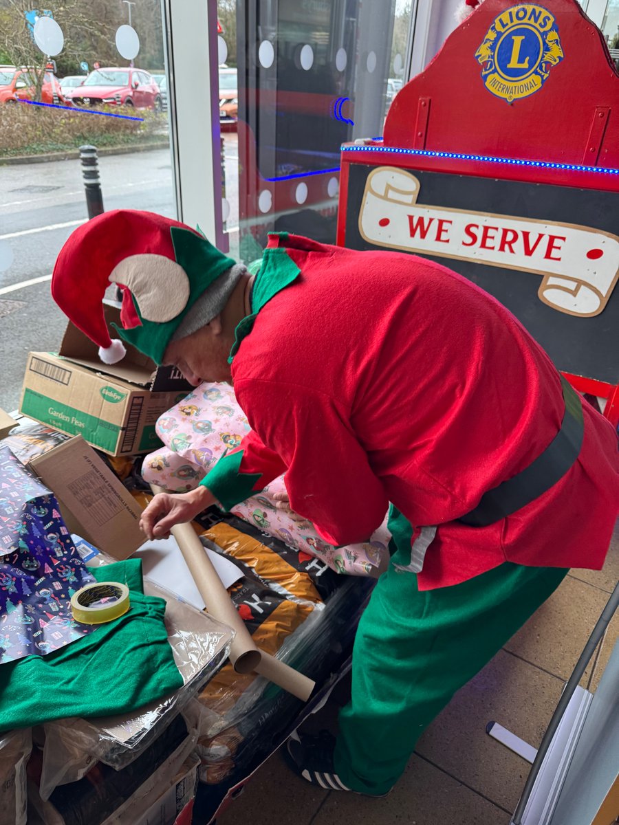 Lions Club tweet media