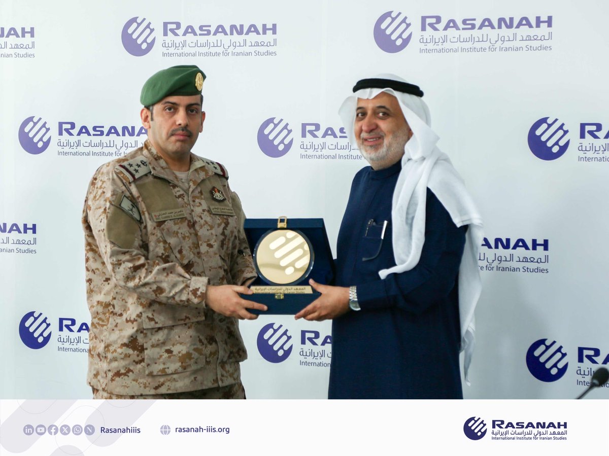 rasanahiiis's tweet photo. زار وفد من جامعة الدفاع الوطني برئاسة العميد ركن.ناصر الحارثي، اليوم الأربعاء 18ديسمبر، مقرّ #رصانة، يضم الوفد 21 دارسًا في برنامج ماجستير الدراسات الإستراتيجية، وكان في استقبالهم نائب رئيس المعهد د.أحمد القرني والفريق الاستشاري، تعرف الوفد على نشاطات المعهد ومنتجاته.
@modgovksa https://t.co/TYPwOCYL4t