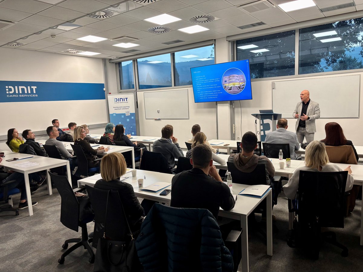 DINITCS's tweet photo. 8. Podjetniški zajtrk: Povezovanje za uspeh! 🌟 Včeraj smo gostili 30 lokalnih podjetnikov v Dinit Card Services. Skupaj gradimo močnejšo podjetniško skupnost v Izoli. Hvala @JZPIzola za organizacijo! 💡🤝 #DinitCardServices #WeCollaborate #PodjetniškiZajtrk #Izola #Podjetništvo https://t.co/rdkCXYt9mD