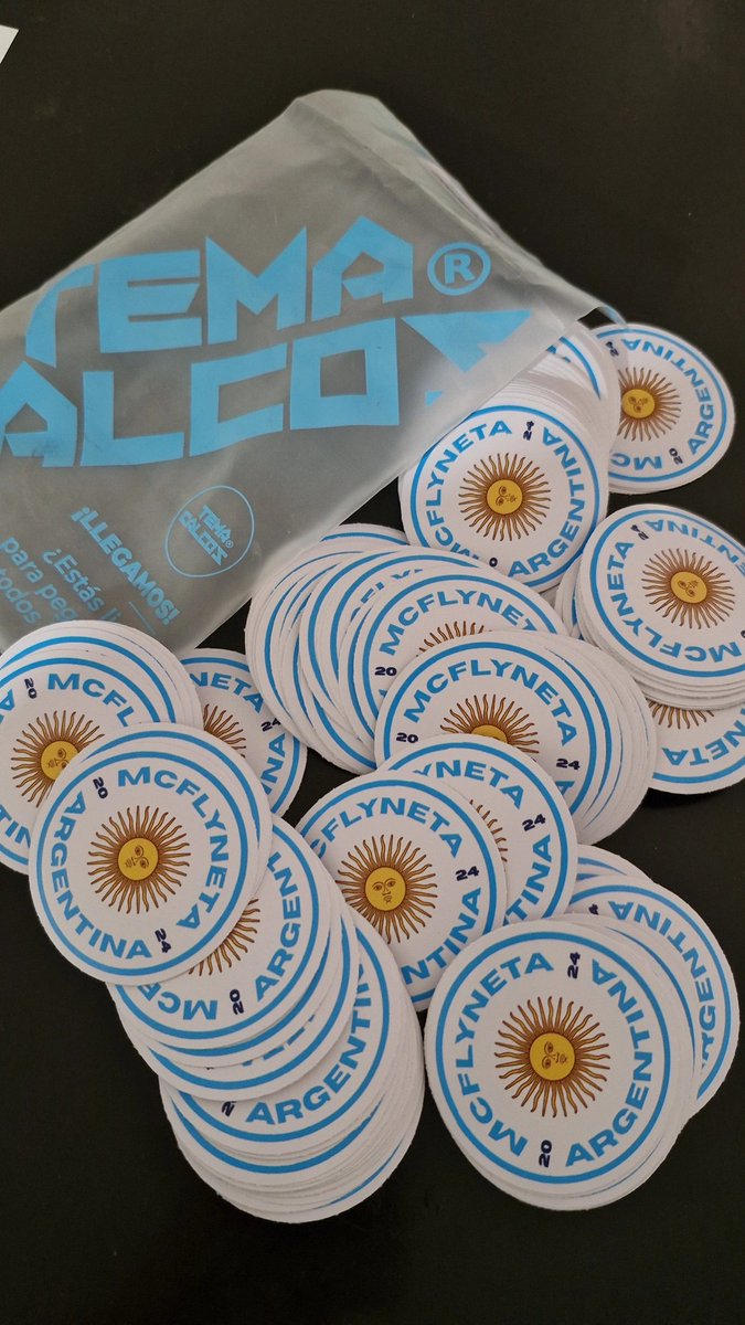 mcflyneta's tweet image. Pronto estaremos repartiendolos 👀