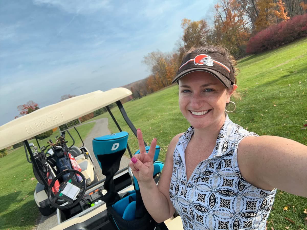 GarofaloWX's tweet photo. ⛳️December 18⛳️
I'm grateful today that I've picked up golfing! It's been fun this year finding friends to learn and play with but also being able to go out on the course with my Mom! #25daysofgratitude https://t.co/4sAay4DkHy