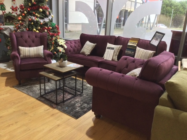 murphyfurn's tweet image. Introducing CHARLES, colour-drenched Custom Built Chesterfield sofas and wing backed chairs.
We will be showcasing the new products as we come up to Christmas Ask for CHARLES. #wingbackchair #accentchair #wintersale #wexford #naas #gorey #carlow #tallaght
murphyfurniture.ie/search?control…