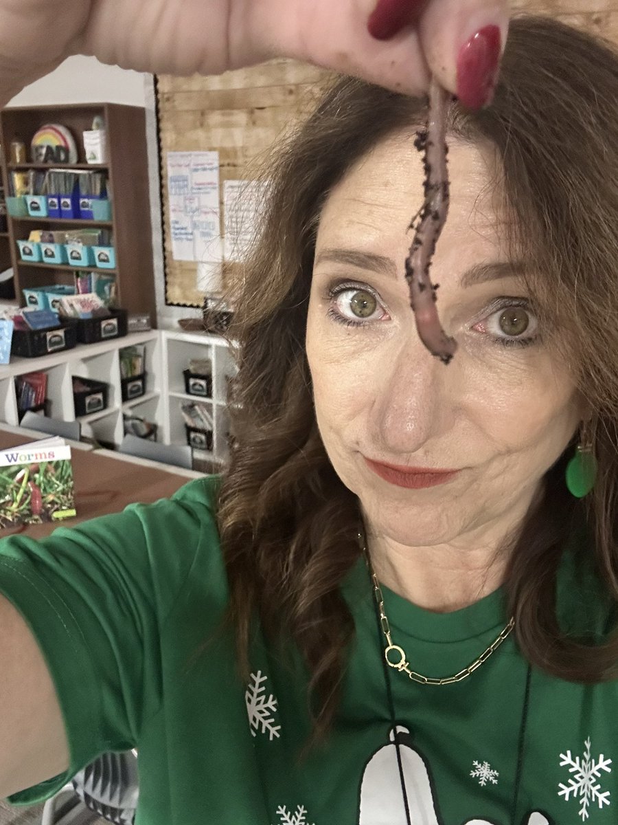 MrsKalustian's tweet photo. It’s Blaze Your Own Trail day at Bryant Elementary! 💜 I can’t wait for the students coming to my class to learn about Worms! Worms! Worms!! 🪱@PISDBryantElem @ProsperISD https://t.co/N27xfatK7C