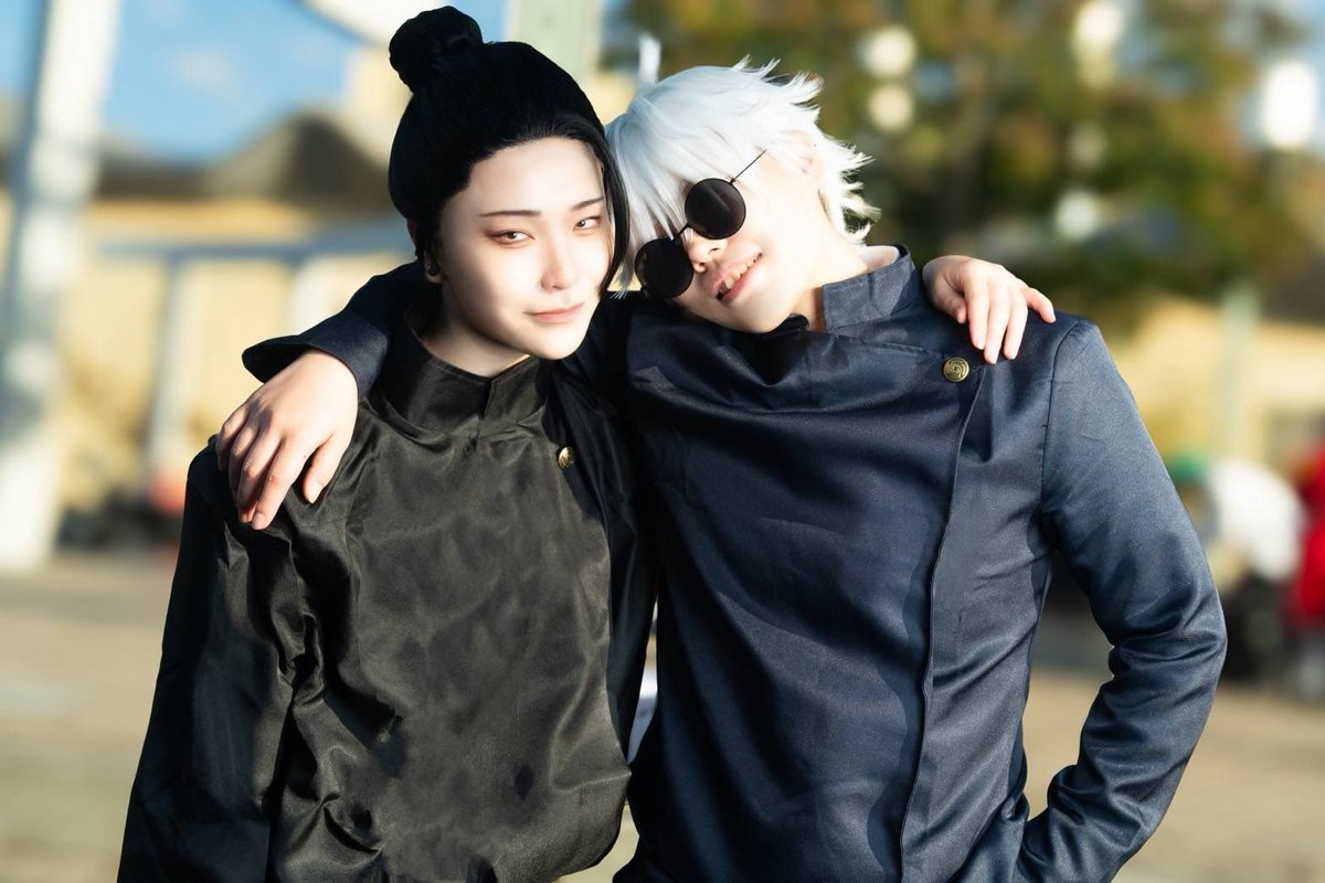 rei_204321's tweet photo. Cosplay / 呪術廻戦

問題児二人
　　　ただし最強

 #KPF2024 
 #呪術廻戦コスプレ https://t.co/grBSGE5efz