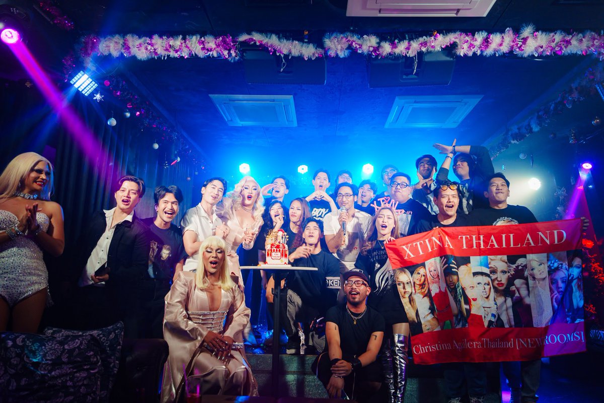 Xtinestle's tweet photo. XTINA Thailand celebrates the one and only queen’s birthday, Christina Maria Aguilera. Happy 44th birthday @xtina 
We love love love you. #xtina ♥️ https://t.co/dCoHhX4Jyq