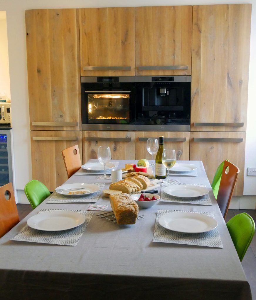 TheHolidayCots's tweet photo. Lodge Farm in Lochranza is a self-catering getaway on the beautiful Isle of Arran.
🛏️ Sleeps 1- 8
https://t.co/TLMGuaXUrv
#LodgeFarm #Lochranza #IsleOfArran #SelfCatering #Scotland #Arran #Nature #Explore #Wildlife #Outdoors #WhiskyTasting #IslandLife #Goatfell #SkipnessCastle https://t.co/5HtIwW1BHe