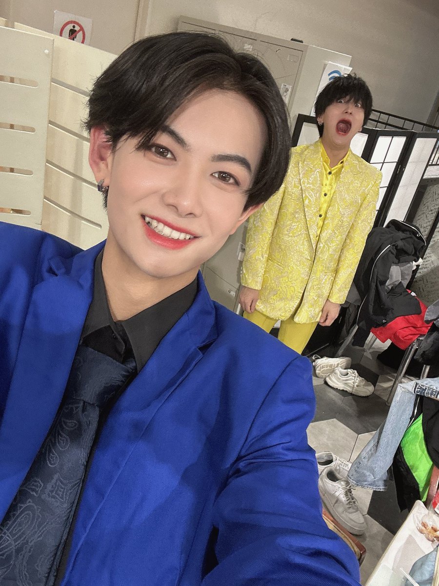 IBUKI070401's tweet photo. Rush4周年お祝いライブ！ありがとございました！
久しぶりの3グループ合同は楽しかったよ！
これからもお互い切磋琢磨頑張っていきましょう
今日も来てくれてありがとう！🙇‍♂️ https://t.co/3HlS2qreZw