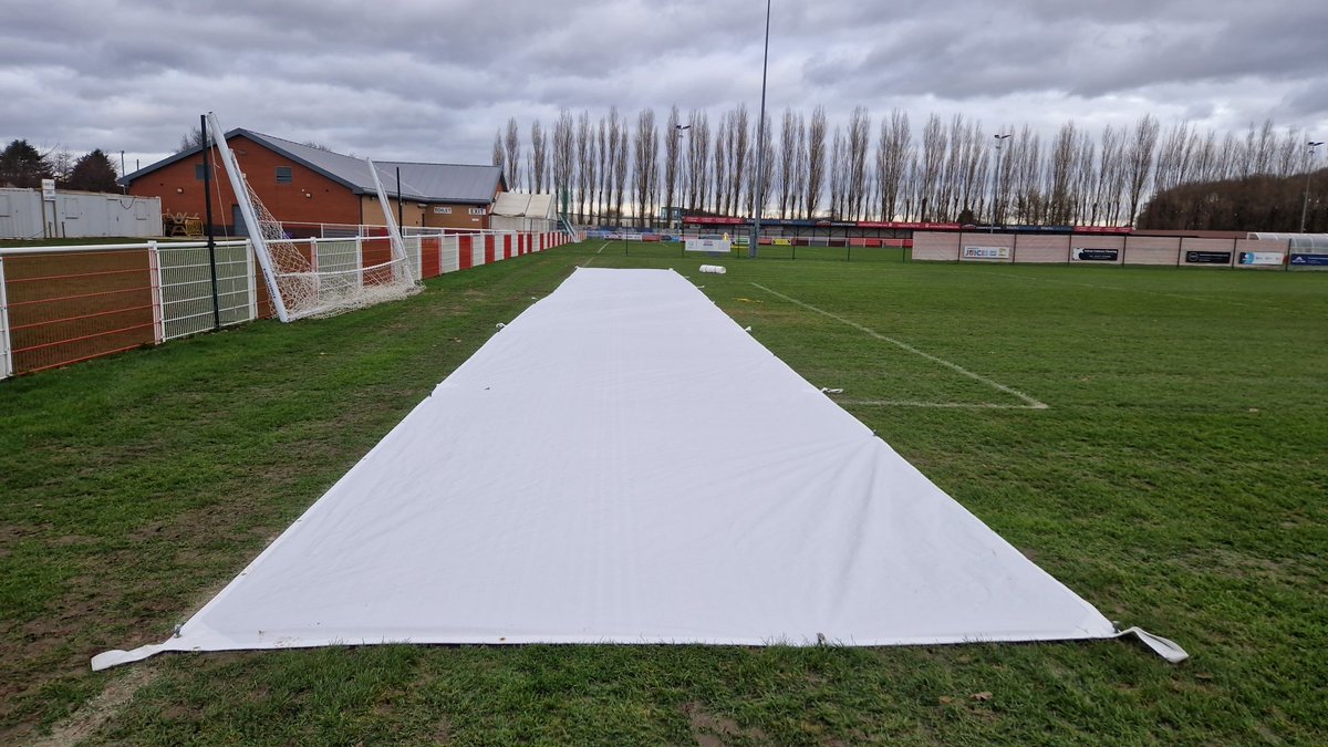 AP grounds (@apgrounds) on Twitter photo New <a href="/Tildenet_Sports/">Tildenet Sport</a> rain covers supplied by <a href="/TurfixSolutions/">Turfix</a> delivered this morning and straight into use to give us the best chance of getting tomorrow night's U18 game on <a href="/officialAPFC/">Aylestone Park FC</a> 🌧🌧🌧 New <a href="/Tildenet_Sports/">Tildenet Sport</a> rain covers supplied by <a href="/TurfixSolutions/">Turfix</a> delivered this morning and straight into use to give us the best chance of getting tomorrow night's U18 game on <a href="/officialAPFC/">Aylestone Park FC</a> 🌧🌧🌧