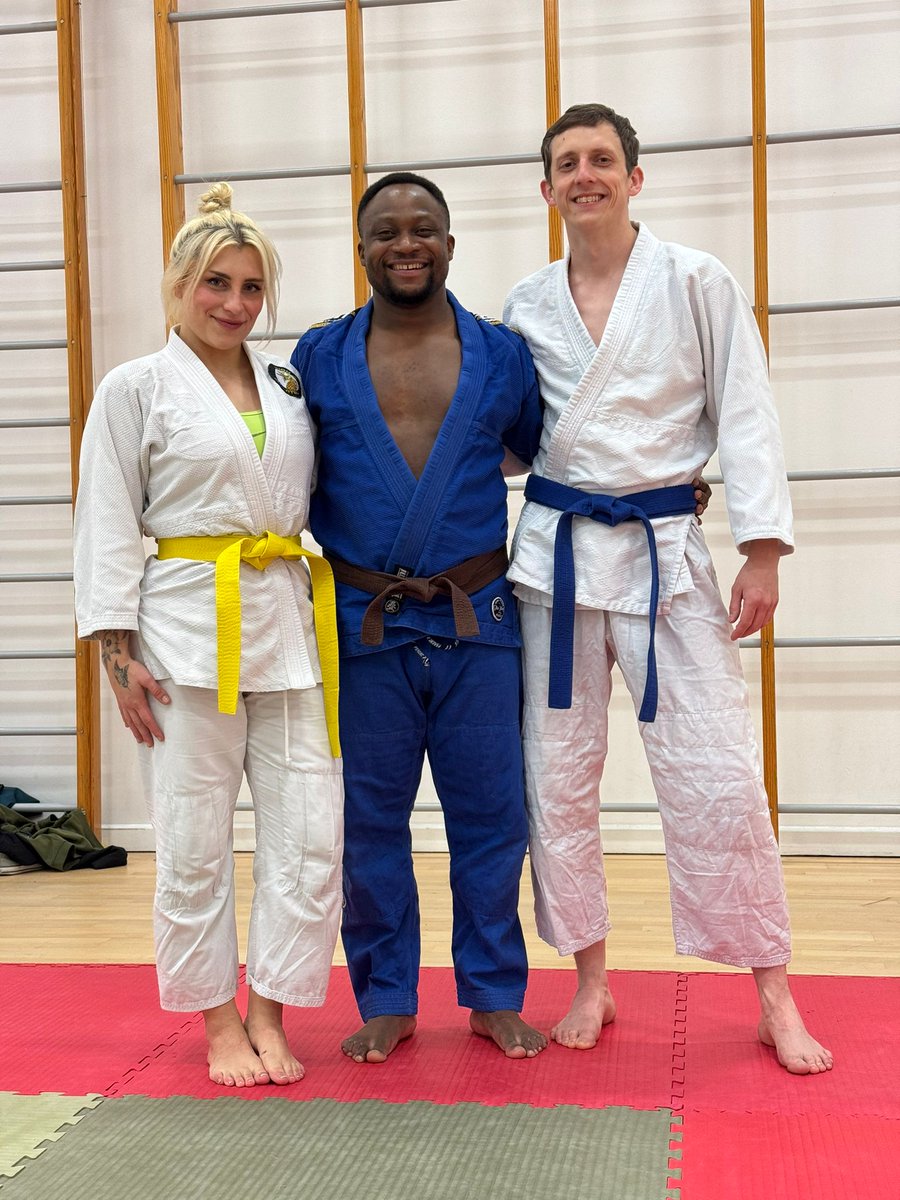 Highbury_Jitsu's tweet photo. Congratulations again to Jessie &amp; Alex for well deserved new belts. Looking good 🤜🏼🤛🏼 https://t.co/CzWKXrgGtC