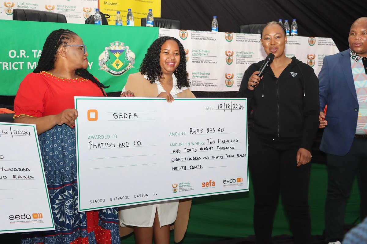 DSBD_SA's tweet image. Earlier today | The Minister Stella Ndabeni-Abrahams leading Machinery Handover  to MSMEs under the auspices of Asset Assist, Cooperative Development Support Programme in Mthatha, OR Tambo Hall.

#dsbdupliftinginformalsmmes #AssetAssist #ministerialhandover #dsbdatwork #SEDFA