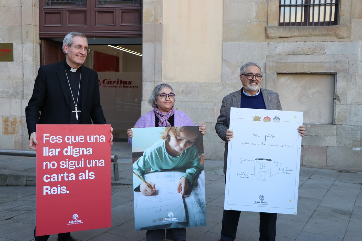 caritasbcn's tweet photo. 🔴 1 de cada 4 persones viu en exclusió residencial a Barcelona i municipis del voltant.

“Cal que les polítiques socials i d’habitatge no siguin una carta als Reis, sinó un compromís des de les adminstracions ”, @edsala62.

👀 Llegeix la notícia 👉 https://t.co/Fu7v278eMH https://t.co/ooOfEfdvUh