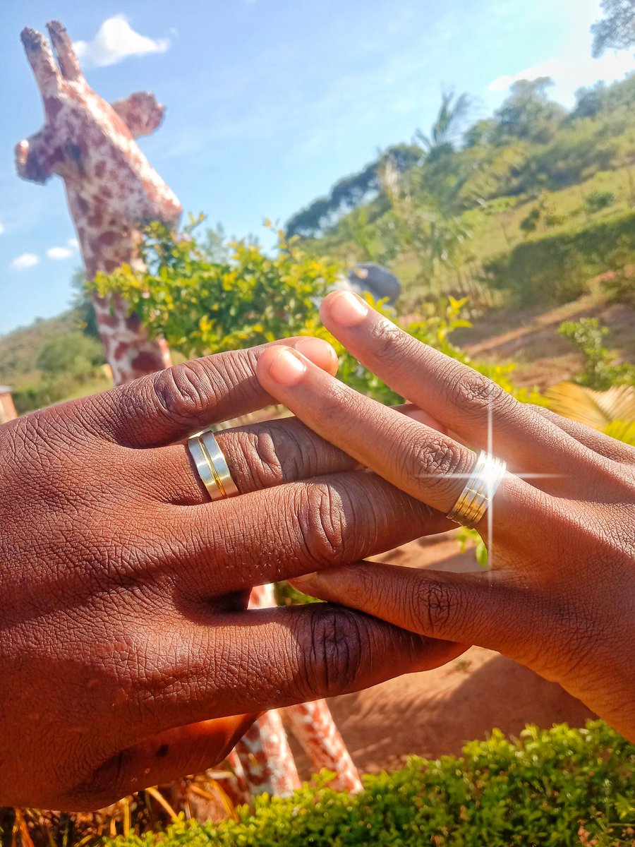 Trevor_sidogi's tweet photo. I have managed to bought cheap rings costed R40 today we are celebrating our anniversary at KFC she so happy, sometimes it doesn't need lot of money inorder to create happiness โค๏ธ๐ฅฐ๐
Happy anniversary to us ๐๐๐๐๐๐๐ฅ https://t.co/sEctxWVM7v