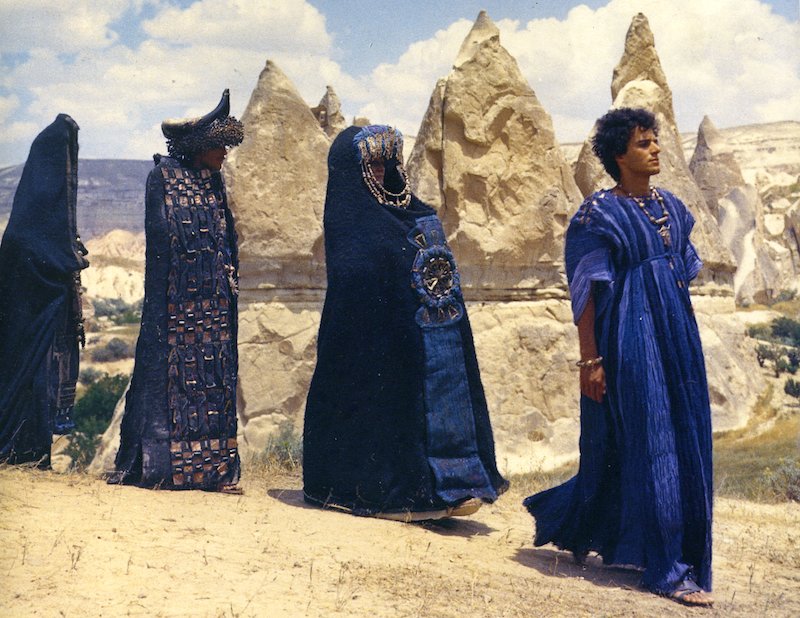 vikare06's tweet image. The almost psychedelic rendition of "Medea" (1969) by Pier Paolo Pasolini, one of the greatest films in italian cinema.