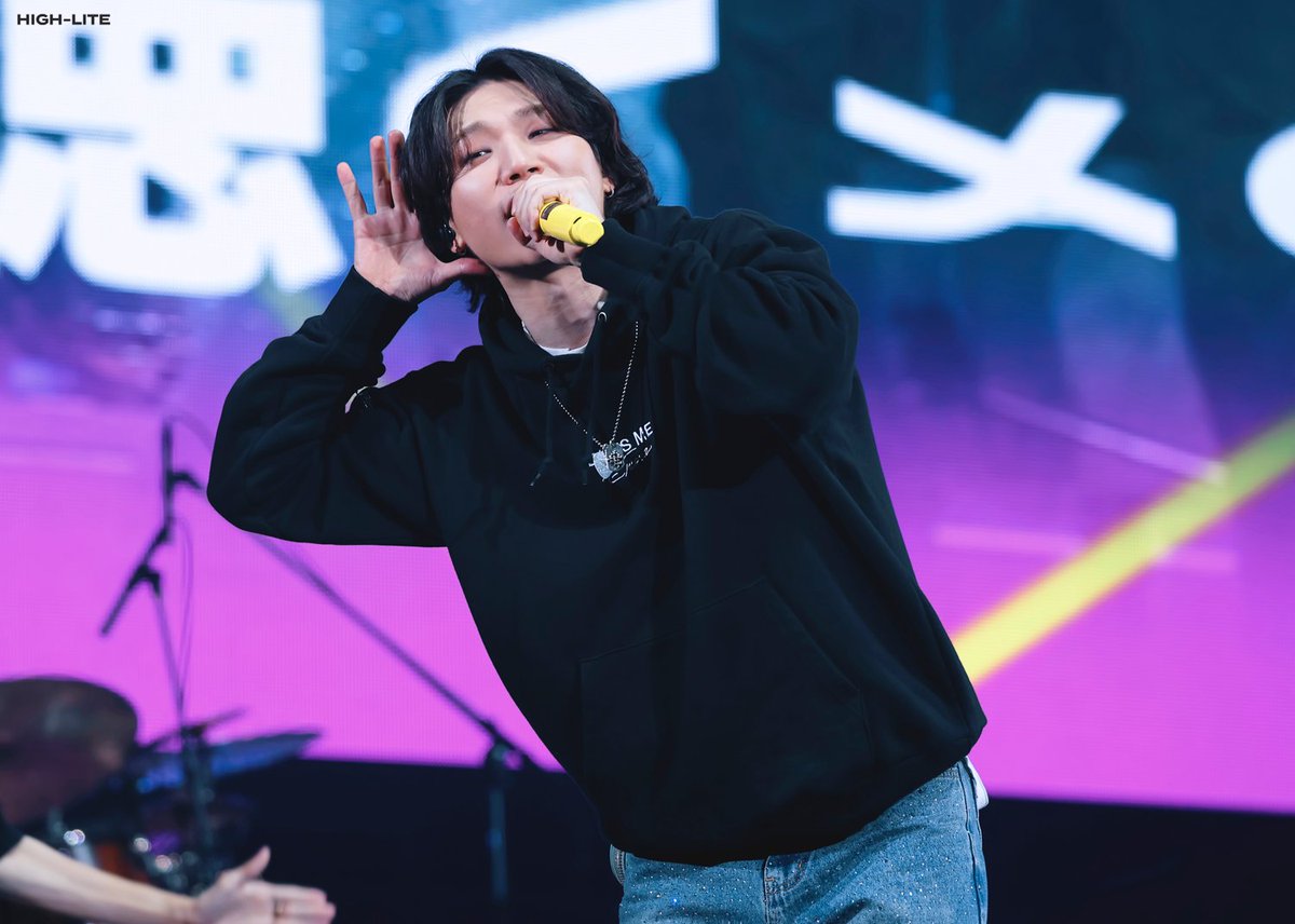 High__Lite's tweet photo. D's IS ME Encore! 아레나 투어
무대 위에서 제일 빛나는 존재🌟

#대성 #DAESUNG #DLITE #テソン #Ds_IS_ME #Ds_IS_ME_Encore
@d_lable https://t.co/YB0COrYJfe