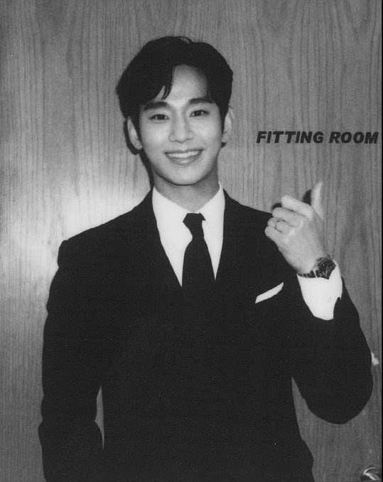 jjaem__na's tweet photo. 좋은 작품 만나 행복하다던 내 천사
크고 작은 행복의 순간을 마음껏 누리길 ◡̎ https://t.co/dQ6LlbaosS