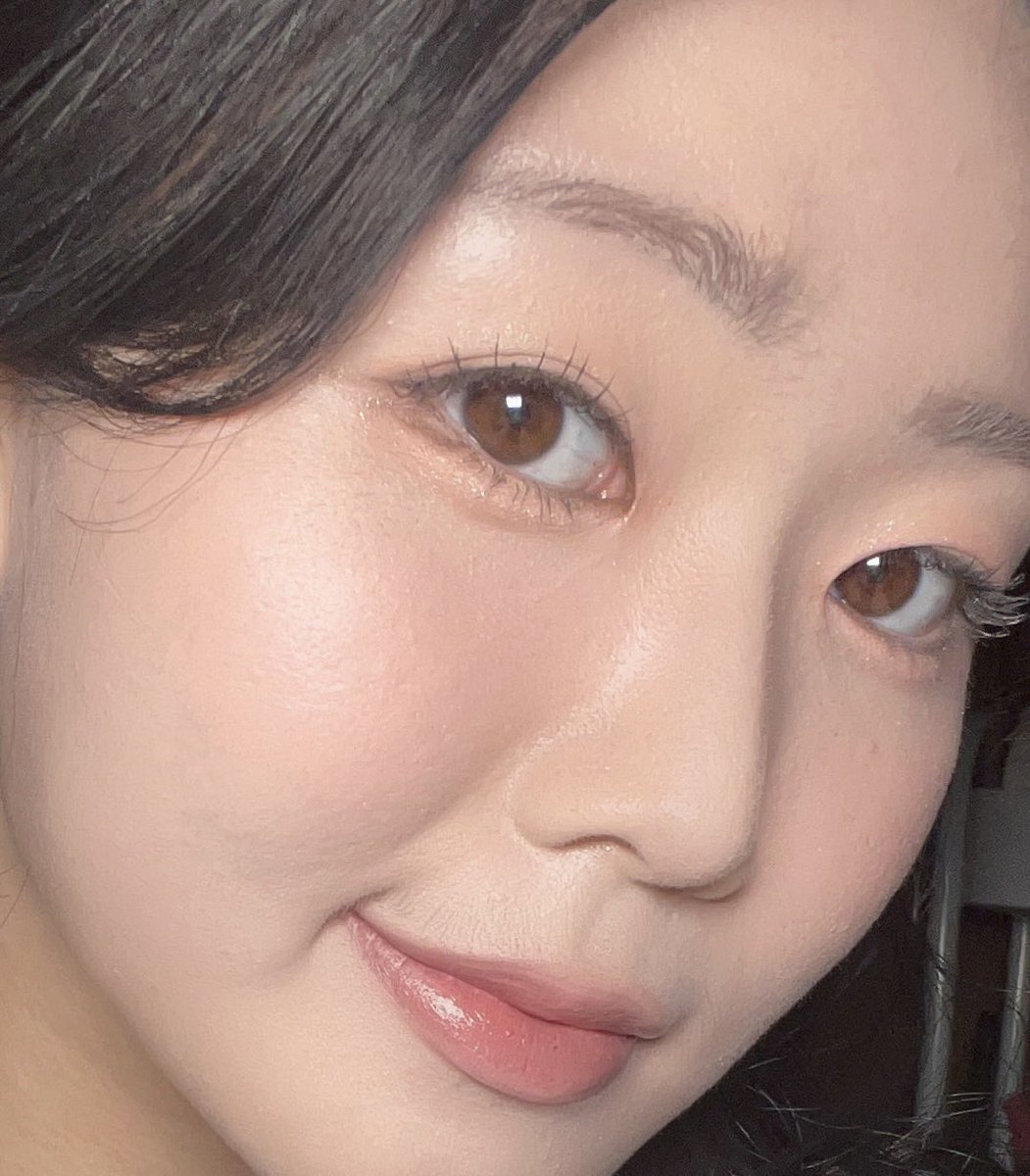 chooseprety's tweet photo. 핑크메콥 앞머리 두 가지 버전으로 해보았읍니다•• https://t.co/r8VBn4jrot