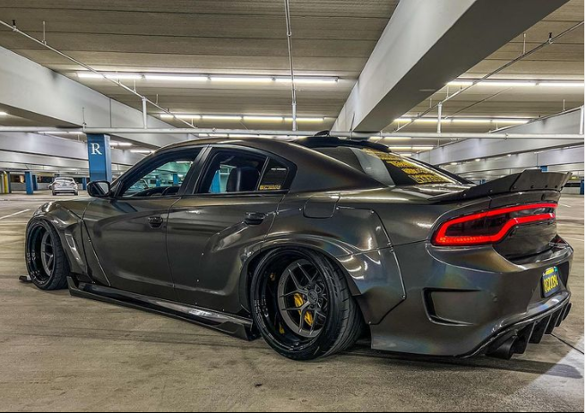 UniqueChrysler's tweet photo. Our pick for today's #WheelWednesday is this bagged Charger! 🔥

Check out our new inventory here!
https://t.co/ToFE3VRHdn

#uniquechrysler #burlont #hamont #oakville #brantford #dodgecharger #dodgechallenger #Moparnation #hellcat #srt392 #hemi #widebody #scatpack https://t.co/d93gxIu6Sp