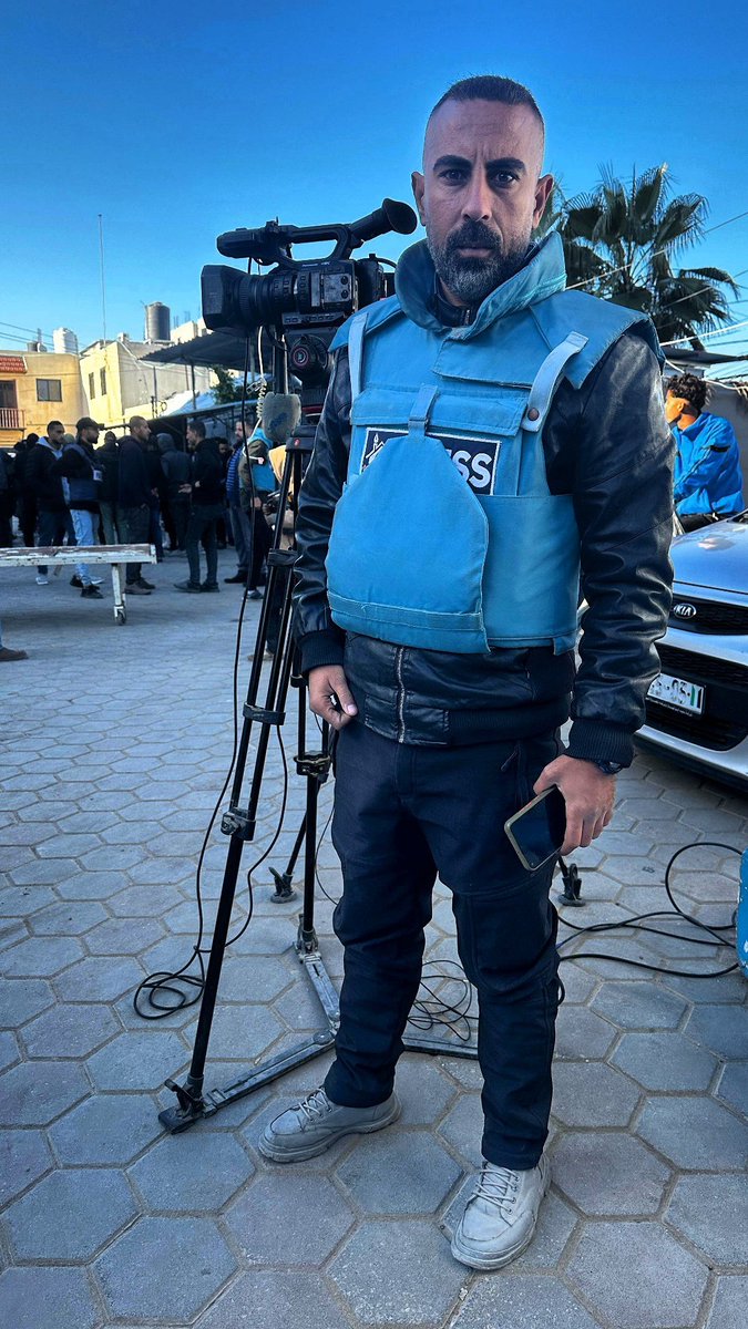 440 يوم من الحرب 
وهيني بستنى قرار وقف اطلاق النار وانا مكشر