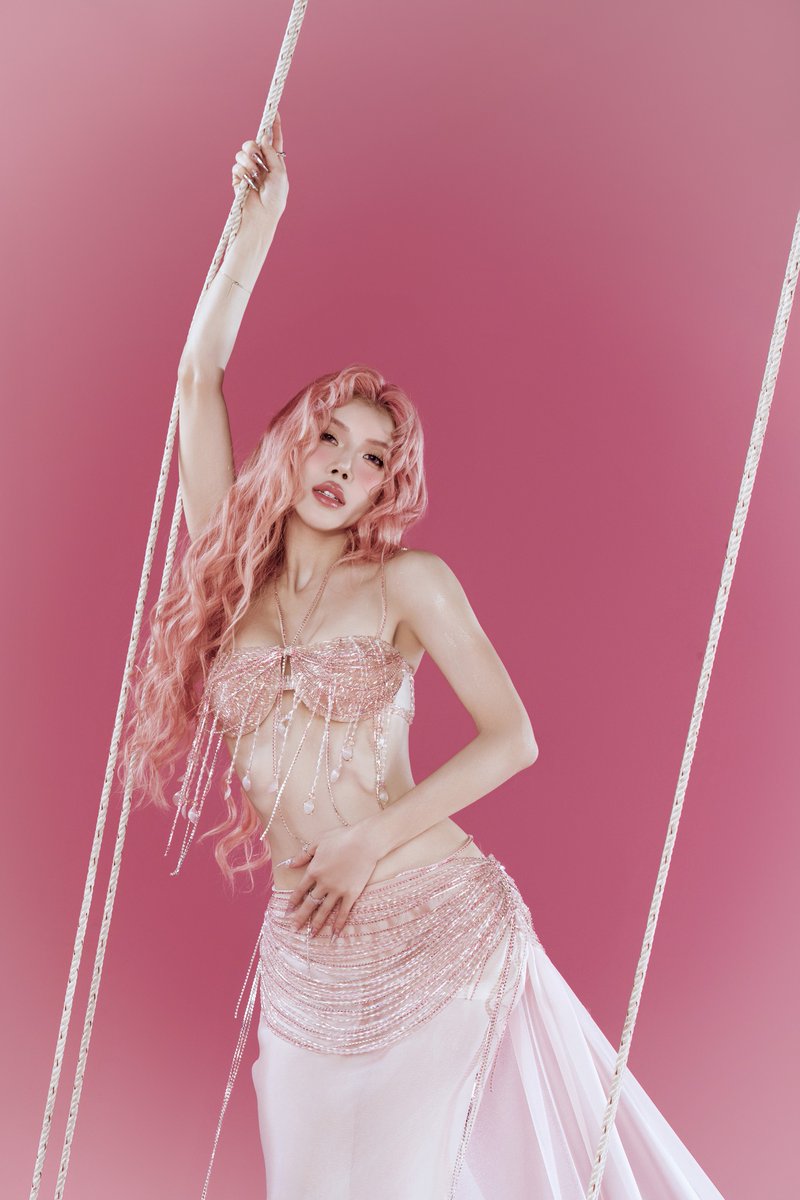 ndquan_0205's tweet photo. TRANG PHÁP 4TH ALBUM 〖INFINITY8〗| Teaser Image
➫ 2024.12.19 | 20:00 

#TrangPhap #INFINITY8 #TMG #FutureArtProduction #TheFirstManagement #The1st https://t.co/V3m7KFX6nP