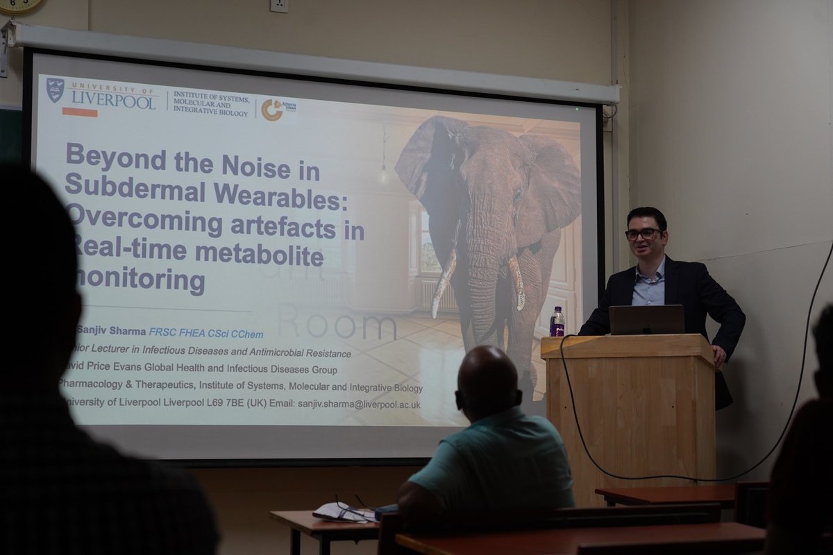 Sanjiv_BitS's tweet photo. Thank you @Jagadeesh Bayry , @IIT Palakkad for the opportunity to speak on Subdermal wearable devices and the insightful discussions. Enjoyed interacting with Academics and students.@LivUni @LivUniISMIB @iitpalakkad https://t.co/nUPj8ii6SY