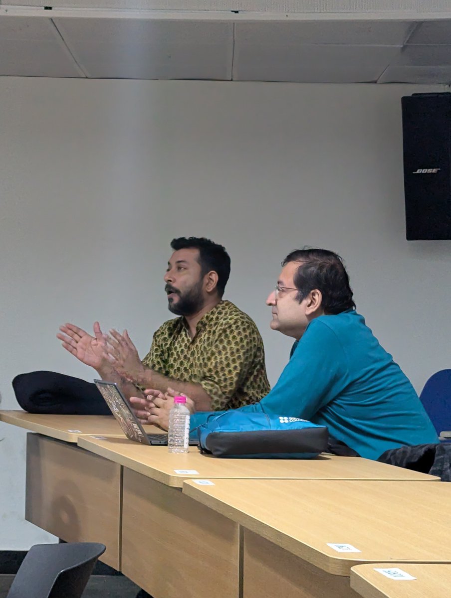 Visuals from the Panel "Exploring the World of Digital Storytelling: E-Lit and Beyond"
.
.
#dh #digitalhumanities #dharti2024 #dharti2024conference #dharti24 #dhartidh #iitjodhpurdh