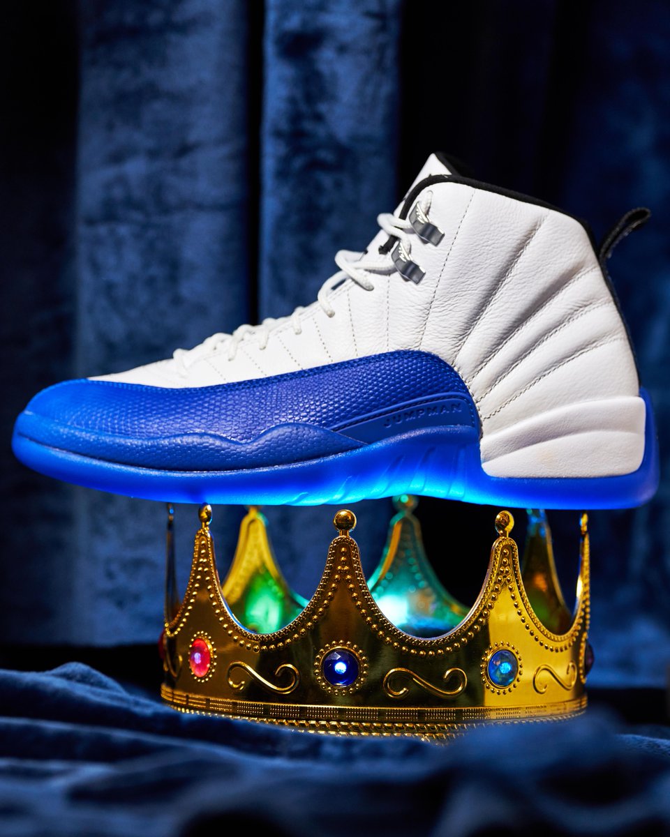 jordan retro 12 hibbett