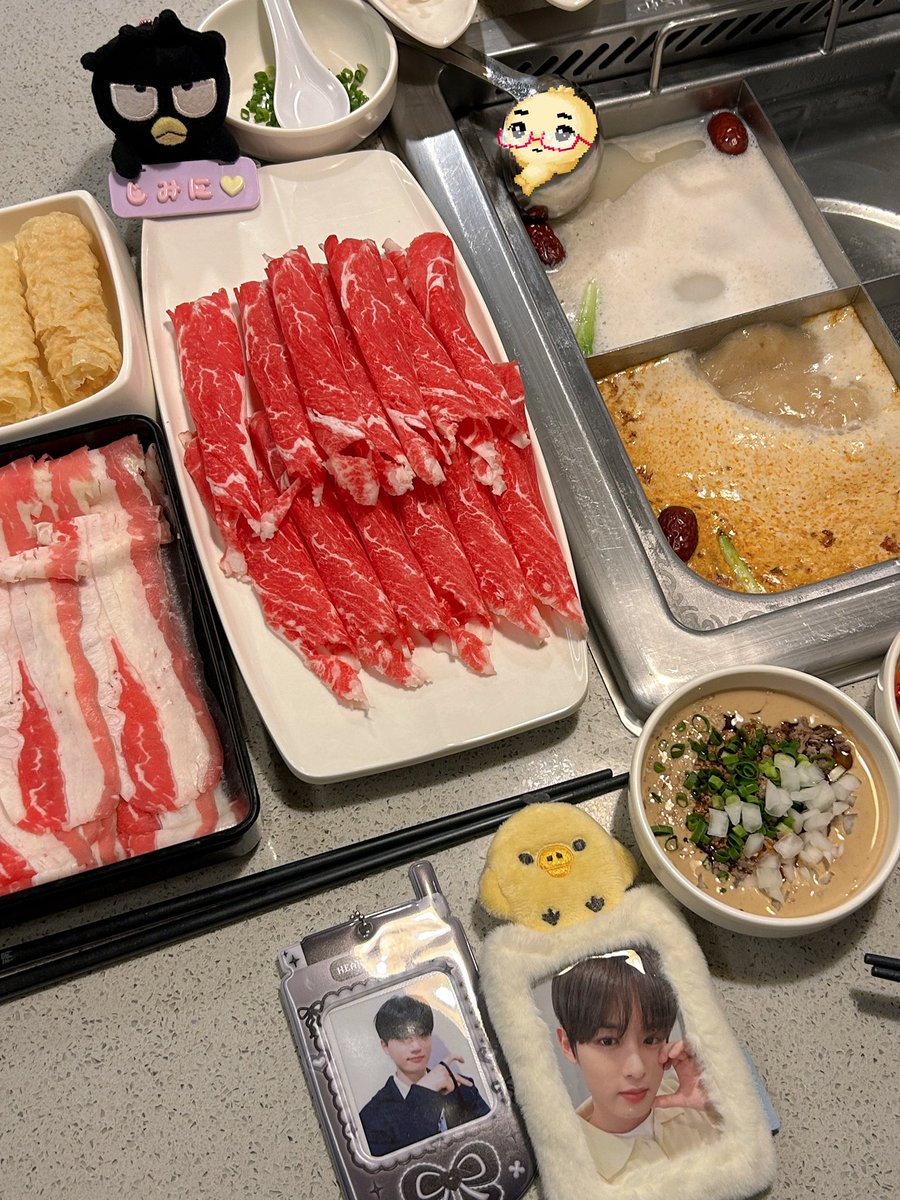 야밤의 훠궈는 매우 좋은 느낌을 줌 .

#얌얌꼬르륵