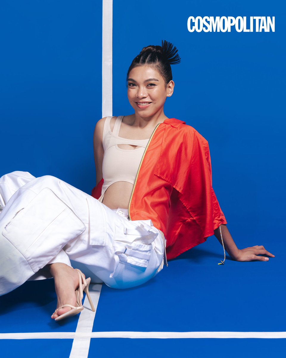 cosmo_ph's tweet photo. The story of #AlyssaValdez's illustrious career puts the myth in mythical player. She was recruited to be part of the UST Tigress Cubs before leading the Ateneo Lady Eagles to three championships. https://t.co/rCGmd2AqQA