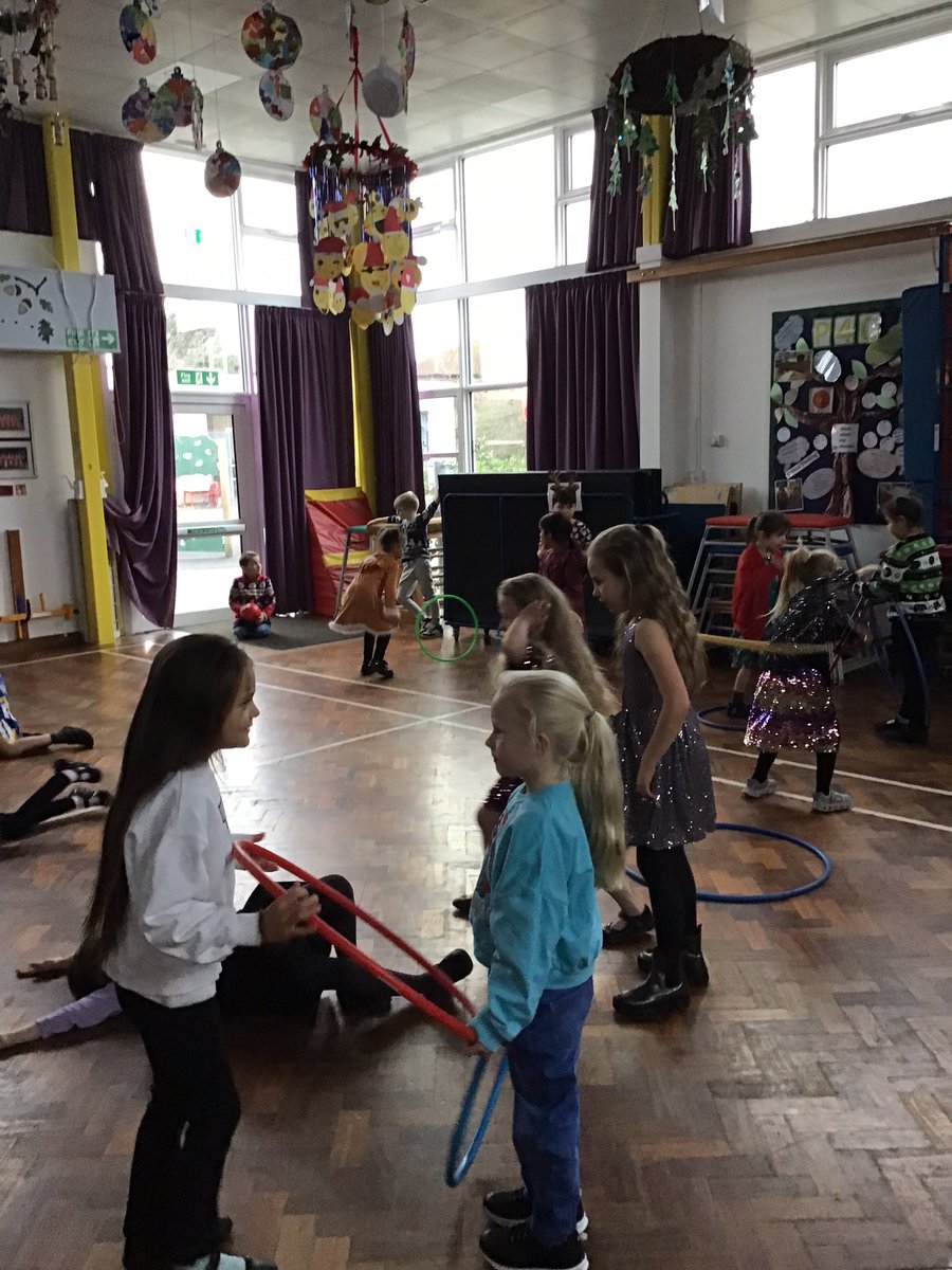 Year 2 Yorke Mead tweet media