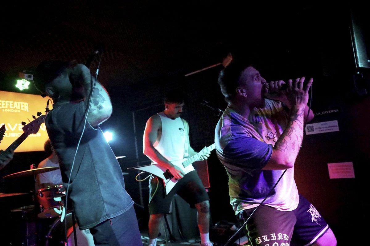 Wave Pressure tweet media