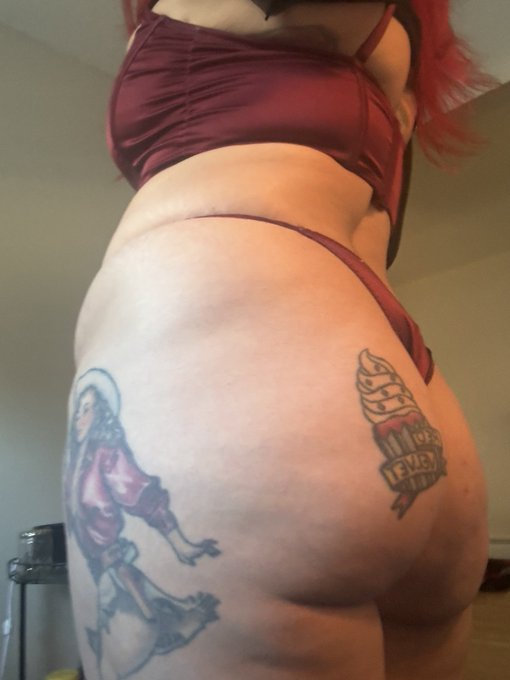 MissAlainaObey - Blessing you with ass this fine Wednesday morning https://t.co/lgvd8EbY7k