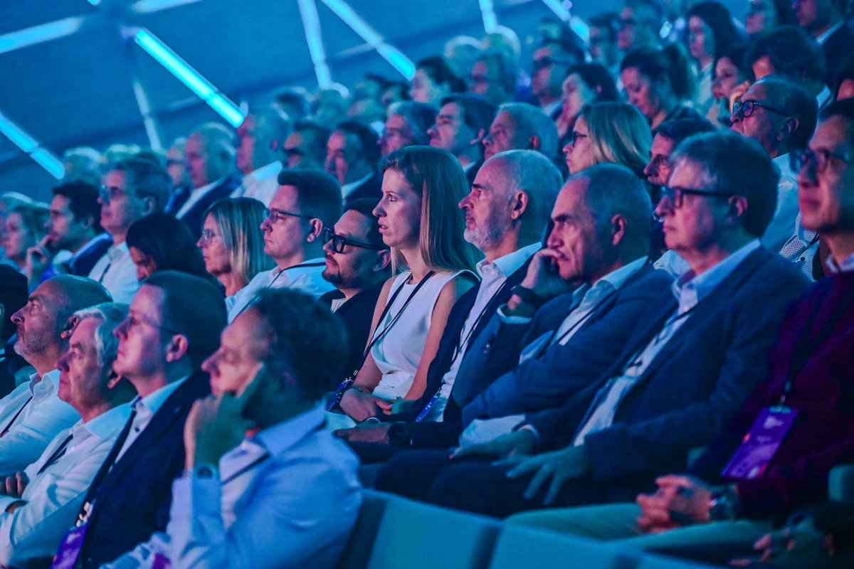 AgeasGroup's tweet photo. In recent weeks, we’ve been busy sharing the #Elevate27 strategy with our colleagues across the Group, and the #story has landed well. https://t.co/HGOnANW0oK