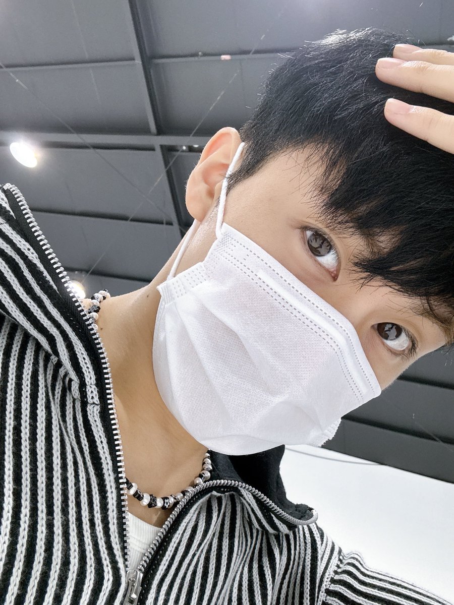 LOOKSMKL's tweet photo. 🐯💭 https://t.co/DUvFJ5IuaM